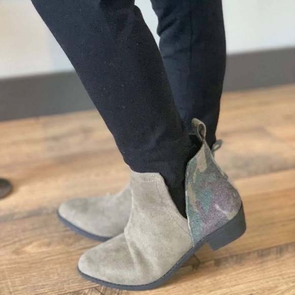 Kids Shield by Corkys in Camo. - Picture 3 of 3